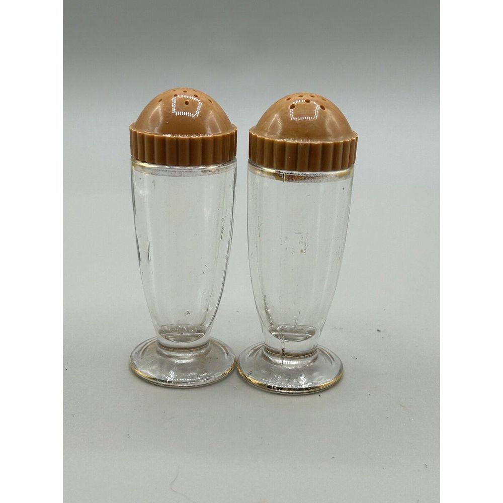 Vintage Salt and Pepper Shaker‎ Set